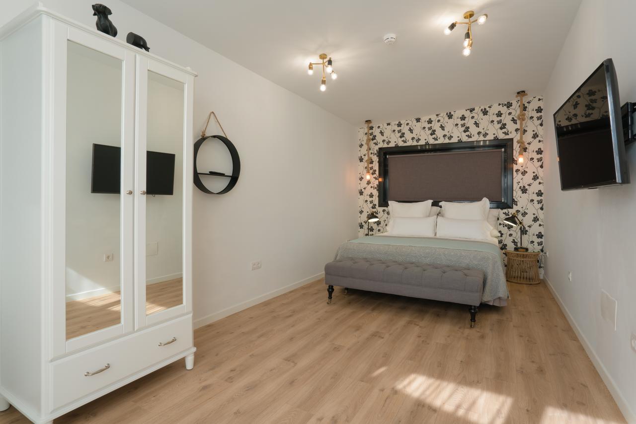 La Concha Boutique Apartments - Adults Only Arrecife  Exterior photo